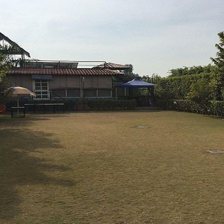 Ad Country Villa โนอิดา ภายนอก รูปภาพ